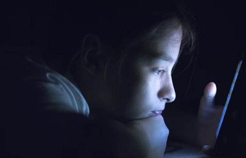 This habit can increase depression risk in teen girls, study finds